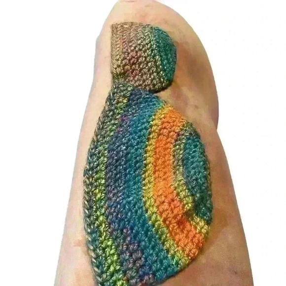 Mommy and Me Hat Set Multi Color Hand Crochet Knit Mother & Daughter - Picture 5 of 5